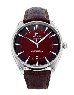 Browse our selection of automatic watches from prestigious brands such as Blancpain, Bell & Ross, Breitling and Rolex.